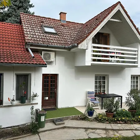 Gabi Apartment *